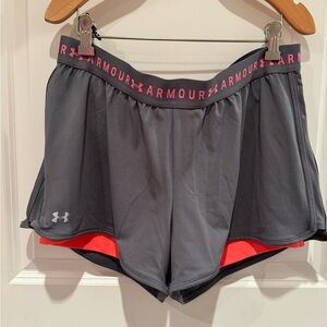 Under Armour Heat Gear Women's Gray and Orange Athletic Shorts